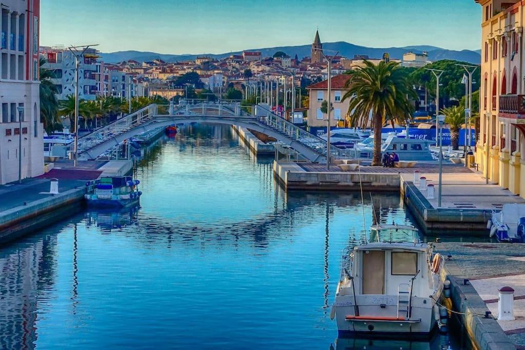 Port-Frejus, Le Paladien, Appartement 2 Pieces Climatise, Terrasse & Parking 外观 照片