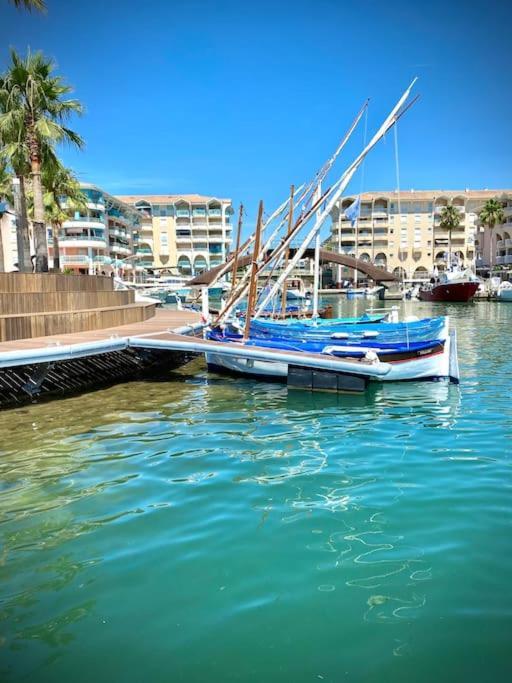 Port-Frejus, Le Paladien, Appartement 2 Pieces Climatise, Terrasse & Parking 外观 照片